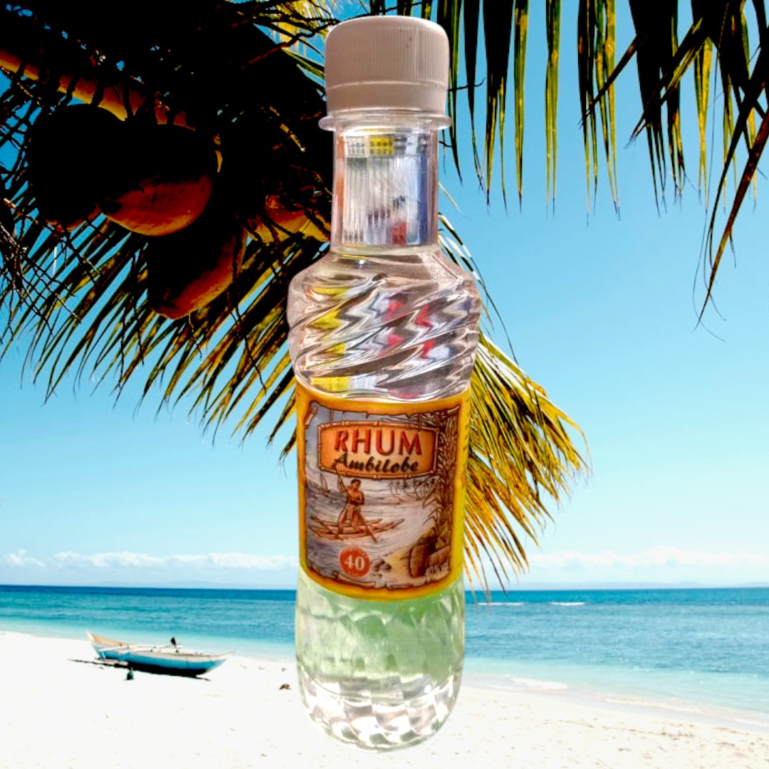 Rhum blanc Ambilobe 25 cl – Carton de 48 bouteilles